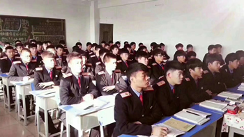 初中没毕业可以读铁路学校春季班吗