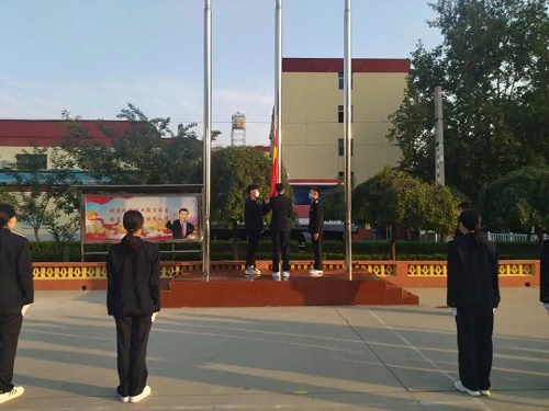 石家庄铁路职业技工学校升旗仪式